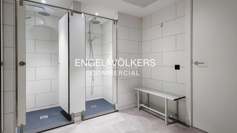 Foto e745941f-27f8-4837-b5af-16f5f2d6ac4c. Lloguer oficina amb aparcament a Sant Gervasi - Bonanova Barcelona