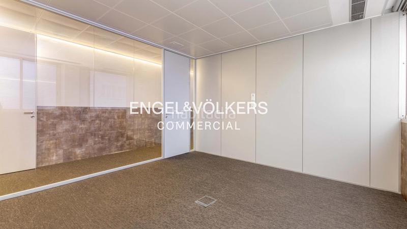 Foto b6e3635e-a0a7-4f88-baca-7879f22efe94. Alquiler oficina  en alquiler al lado de sants estacio en Barcelona