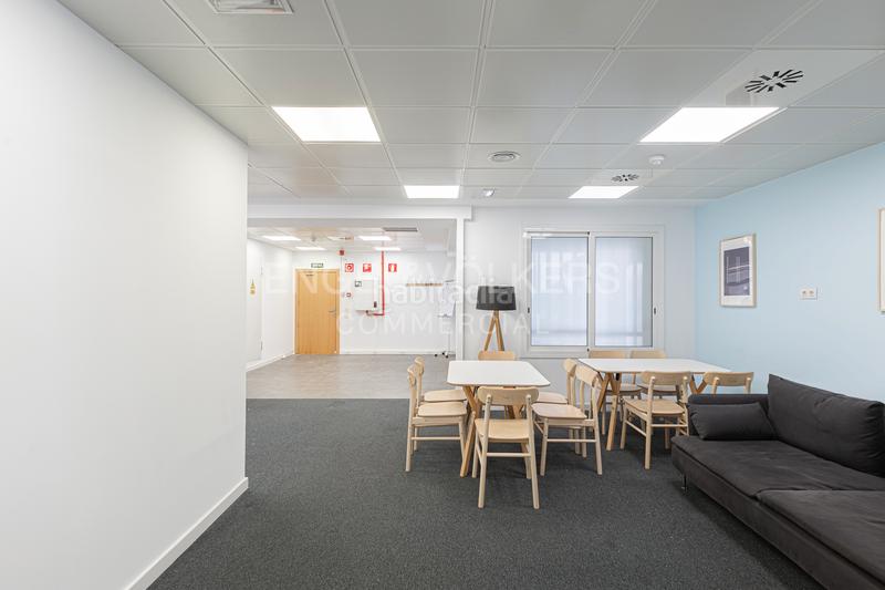 Foto 8b55feab-6743-4aa0-97eb-98cd99d72eba. Affitto ufficio in Gòtic Barcelona