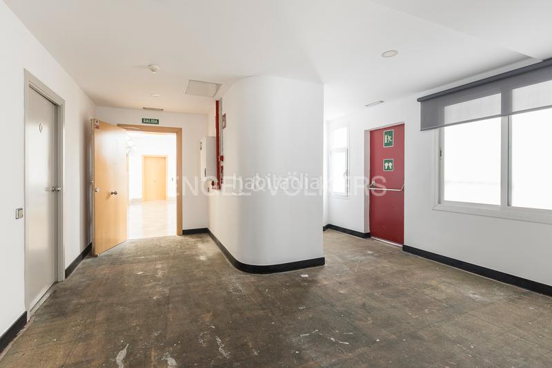 Foto 3d9268b9-a820-470d-acc2-73de28a6e527. Location bureau dans Gòtic Barcelona