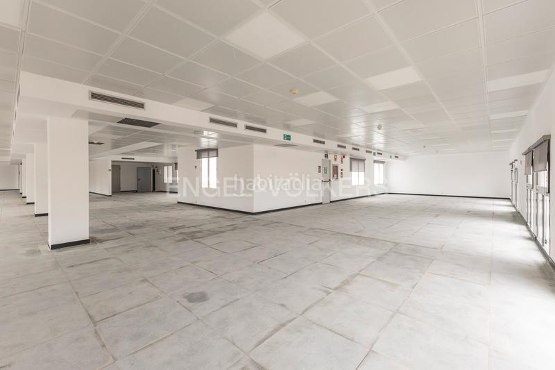 Foto 77c870e2-84d0-40f1-b4b6-12f938f01411. Location bureau dans Gòtic Barcelona