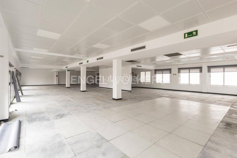 Foto dc787dfb-423b-44ea-9c25-a296b2e27484. Location bureau dans Gòtic Barcelona