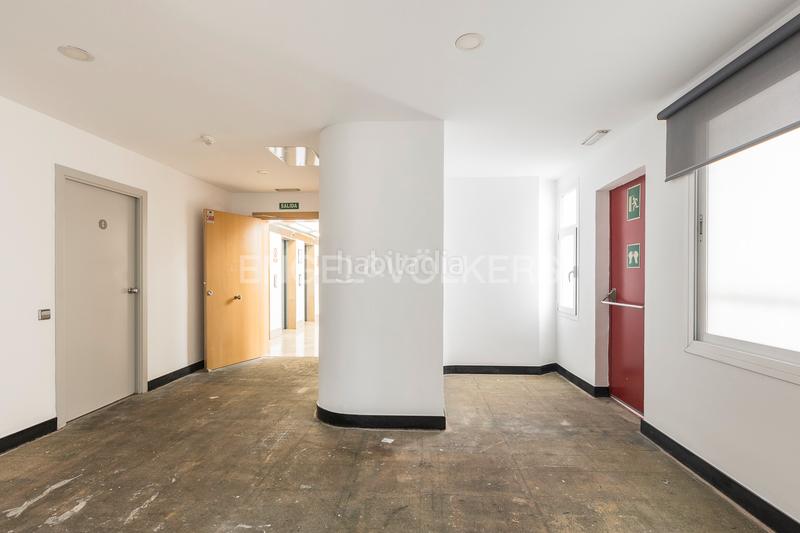 Foto 5c4afb53-b888-4ac7-83c8-c83b038b7ad3. Miete büro in Gòtic Barcelona