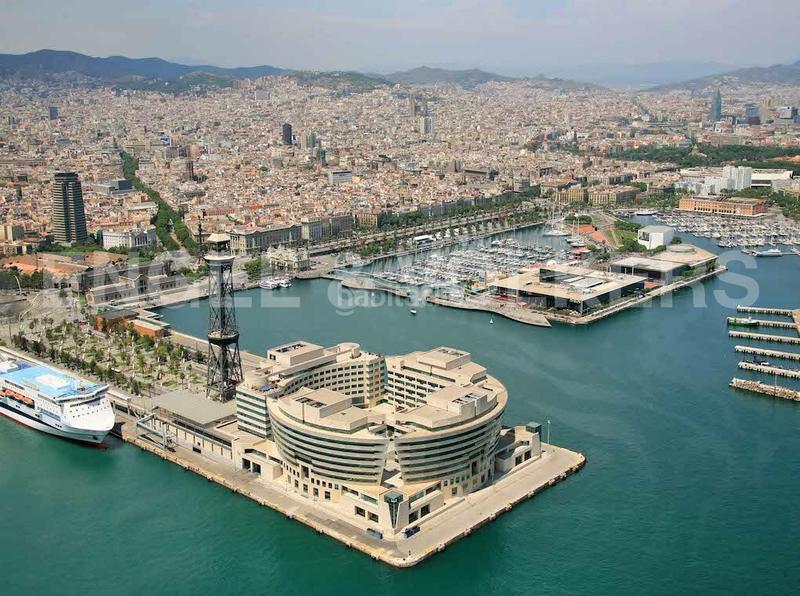 Foto 2722dddb-c1e2-43b0-9b52-555e43527d21. Location bureau dans Raval Barcelona