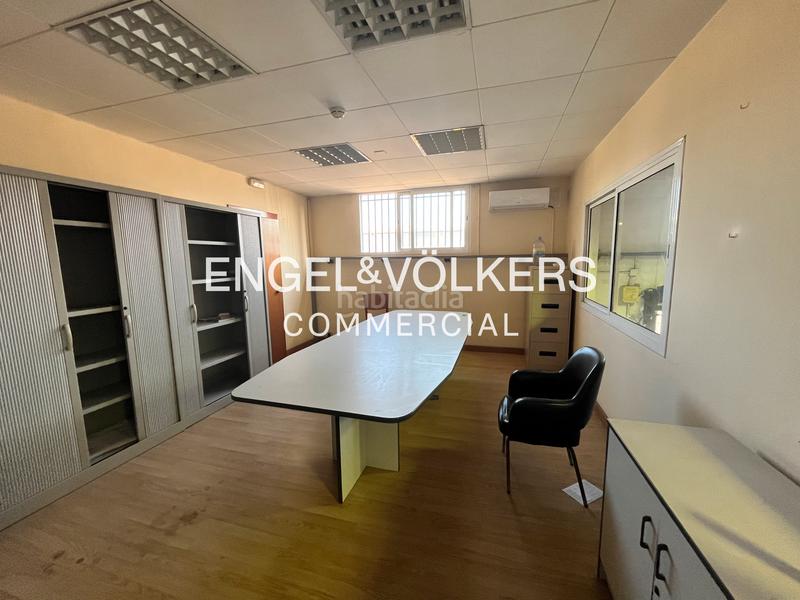 Foto 06571fc6-8bf9-46c7-aaf1-3036670513ea. Lloguer nau industrial a Santa Perpètua de Mogoda