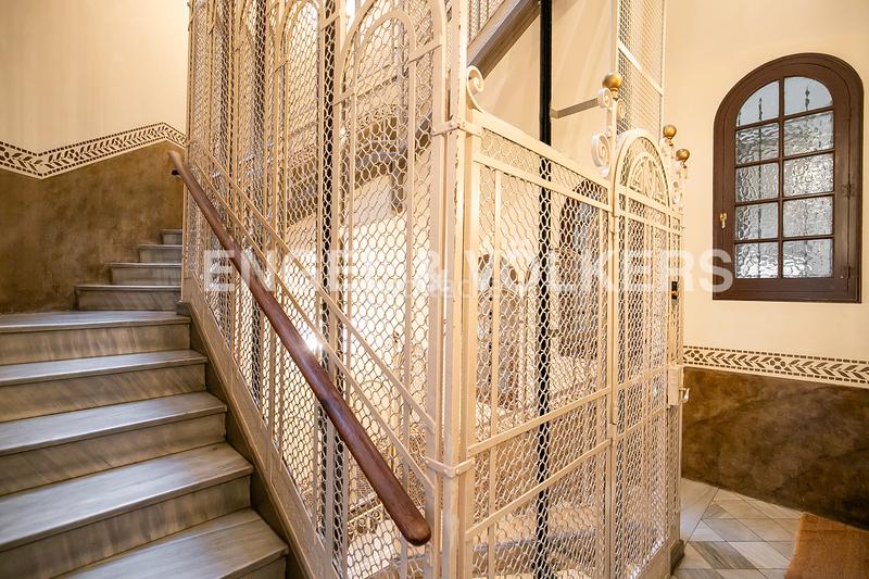 Foto 0cdd08ce-3ca2-4658-b043-8593bf73415c. Location bureau avec chauffage dans Dreta de l´Eixample Barcelona