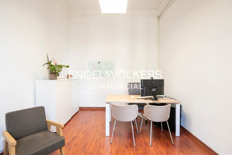 Foto 49b1f7ea-c88b-45f4-a177-6d1fe6c86ef6. Location bureau avec chauffage dans Dreta de l´Eixample Barcelona