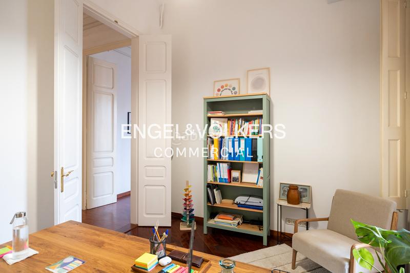 Foto 83f57f2e-e410-45c6-a644-878ff547382b. Location bureau avec chauffage dans Dreta de l´Eixample Barcelona