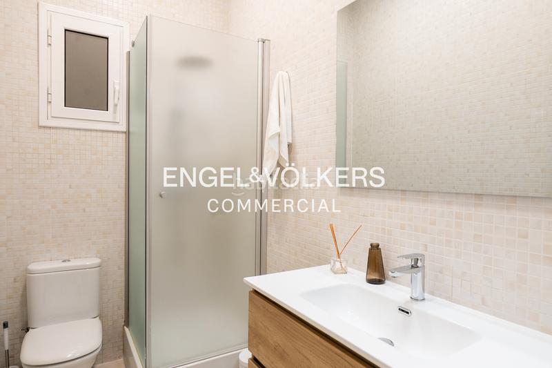 Foto a57cd550-b635-494f-b454-e59bdfeda7ac. Location bureau avec chauffage dans Dreta de l´Eixample Barcelona