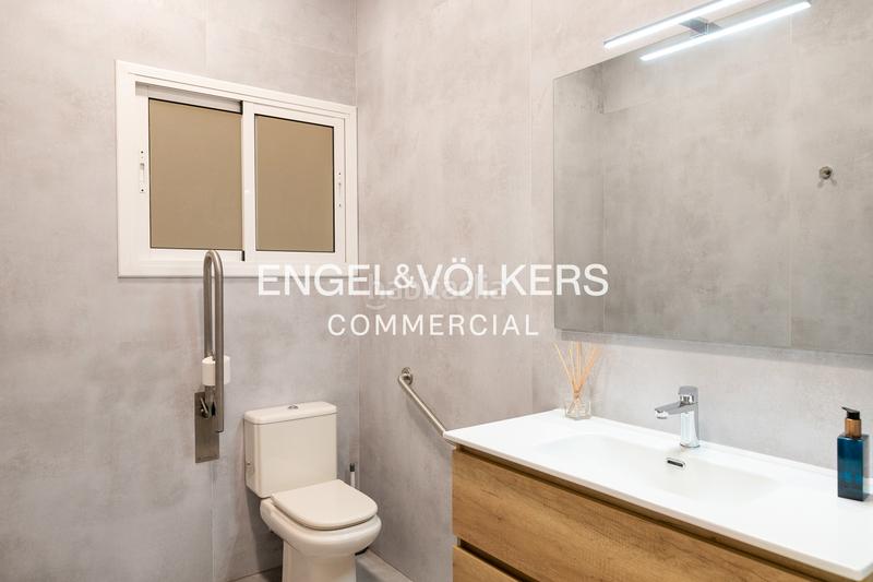 Foto b08a55d4-63f2-4cc7-a6d0-33d73739c3c7. Location bureau avec chauffage dans Dreta de l´Eixample Barcelona