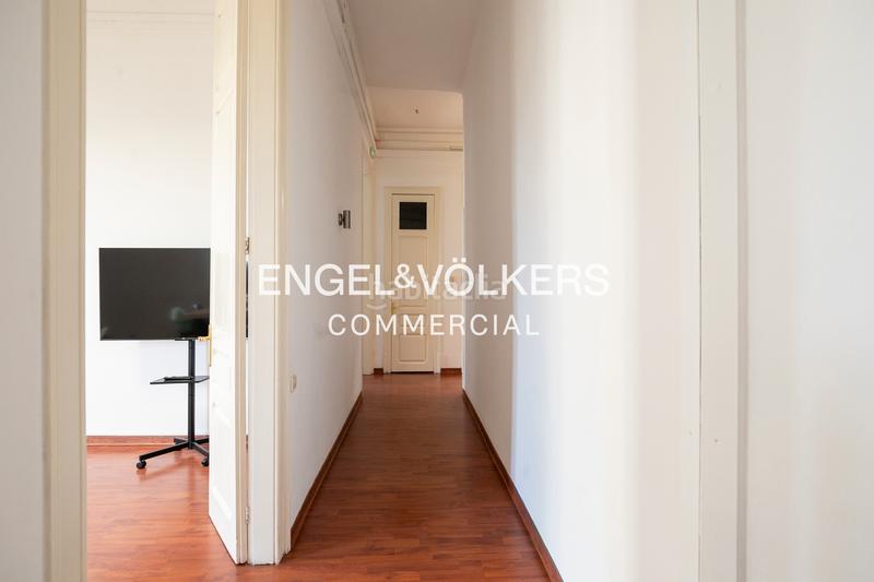 Foto b380ae49-1908-4e7f-90c3-86570a62a04e. Miete büro mit heizung in Dreta de l´Eixample Barcelona