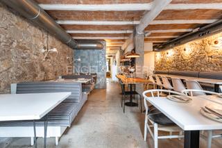 Lloguer Local Comercial a L´Antiga Esquerra de l´Eixample. Emblemático restaurante en traspaso en enric granados