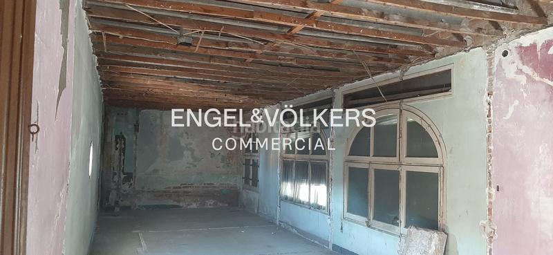 Foto c79f913f-76f3-447d-aa42-2b786c938bb9. Affitto locale commerciale in Centre Sabadell