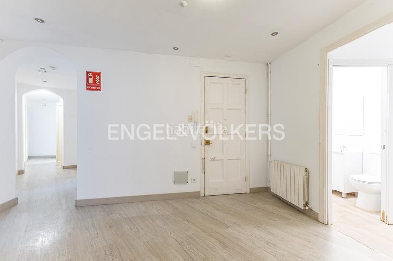 Foto fa240a53-02aa-4995-800c-731d6ce89f66. Affitto ufficio in Sant Gervasi - Galvany Barcelona