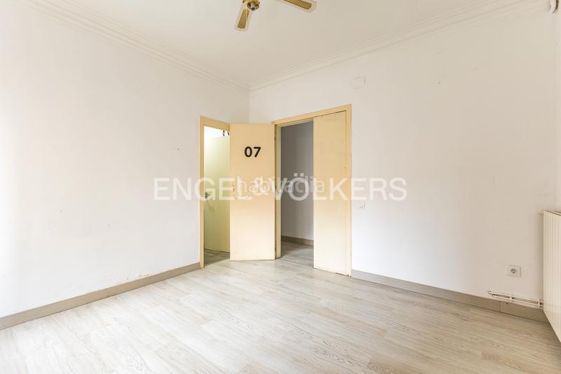 Foto 33dc3888-71be-4fb4-84da-b9fe1532c698. Location bureau dans Sant Gervasi - Galvany Barcelona