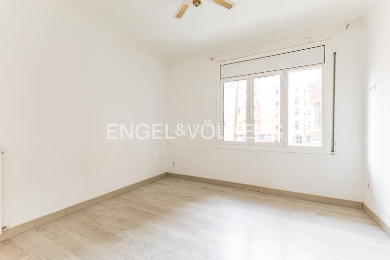 Foto 5aaf6244-93f3-420f-9f18-6ff9b6587530. Location bureau dans Sant Gervasi - Galvany Barcelona