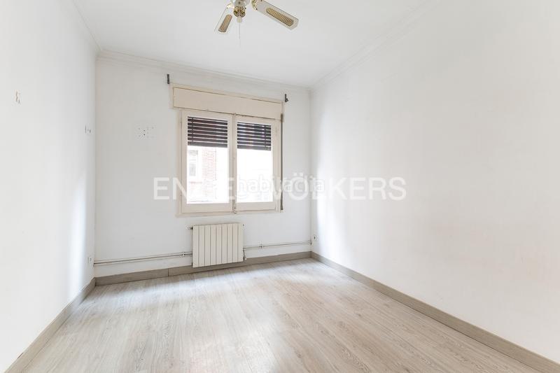 Foto d1edf903-8c43-4864-a81c-ae940e7fd8f0. Location bureau dans Sant Gervasi - Galvany Barcelona