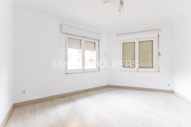 Foto fd13cc3d-d91b-463c-be0f-0b88dbda90f6. Location bureau dans Sant Gervasi - Galvany Barcelona
