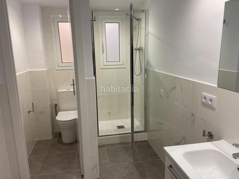 Foto e587500d-a1d1-4920-a0cf-feaf2f3ea96e. Rent industrial building in Centre Hospitalet de Llobregat (L´)