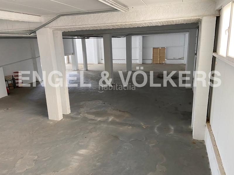 Foto 51bf0018-98e3-4b19-9fe1-69e42b4504c3. Bâtiment à usage industriel dans Les Planes Sant Joan Despí