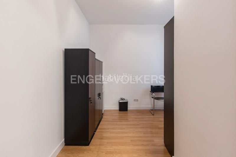 Foto e43000b9-47c4-4f32-9747-25ea80365604. Affitto ufficio in Sant Gervasi - Bonanova Barcelona