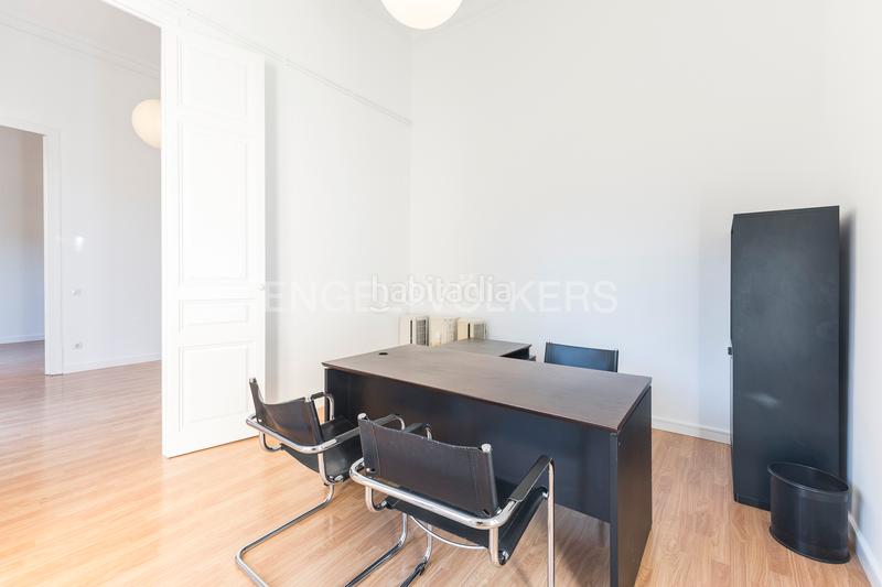 Foto 1e31524e-c67c-472a-9380-ca151f06e13b. Miete büro in Sant Gervasi - Bonanova Barcelona