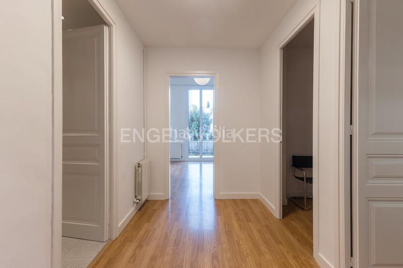 Foto 38a42a0e-77f5-4f63-8739-8a5b0c3ef2a2. Miete büro in Sant Gervasi - Bonanova Barcelona