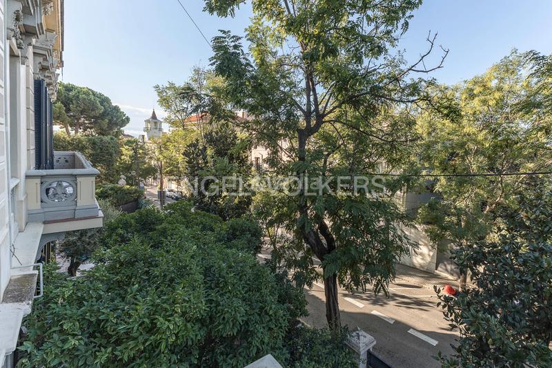 Foto 7769b180-61f0-4937-850d-aa5b4b62c401. Miete büro in Sant Gervasi - Bonanova Barcelona