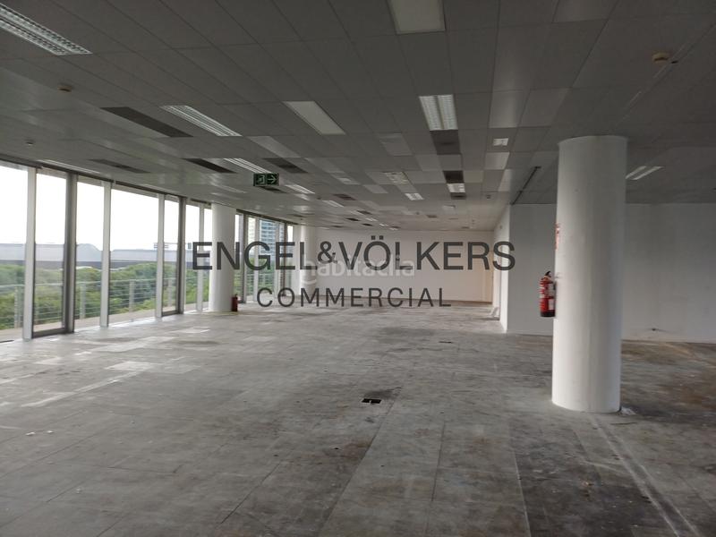 Foto 9def5fb7-c884-4c37-bc8a-6d064d3f68c3. Rent office space in Santa Eulàlia Hospitalet de Llobregat (L´)