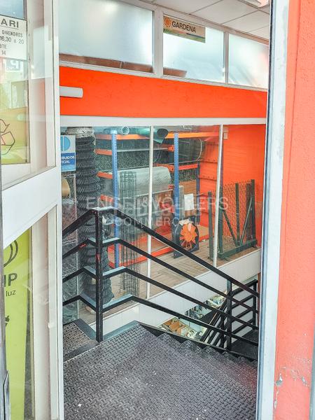 Foto 2468e4e9-f1cb-4152-bb73-2db58499ff16. Local comercial excelente local en venta en el centro de masnou en Masnou (El)