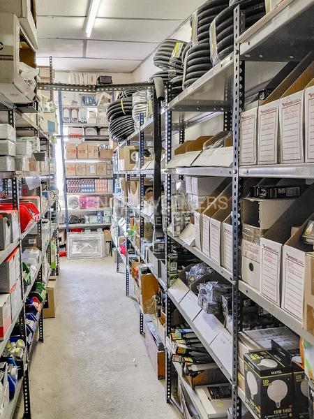 Foto d96f9c07-0391-4c17-8433-ae439b8f4068. Local comercial excelente local en venta en el centro de masnou en Masnou (El)