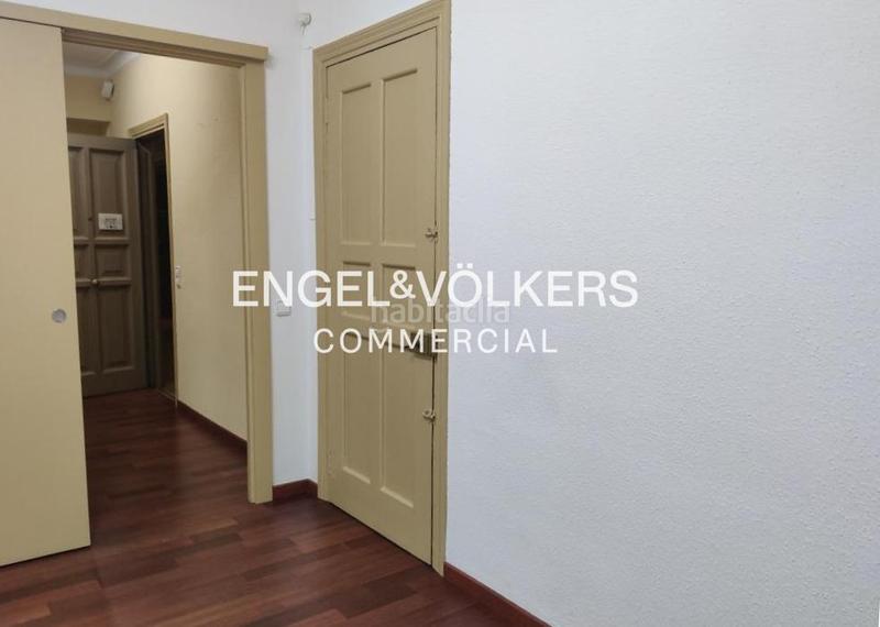 Foto 18636f34-ef42-4161-9f96-cc8f5ee10840. Oficina venta rentabilidad 4,9 oficina cerca passeig gracia en Barcelona