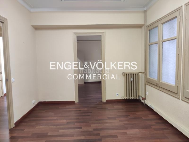 Foto 6f480970-51e8-40db-a229-01ccac2b404e. Oficina venta rentabilidad 4,9 oficina cerca passeig gracia en Barcelona