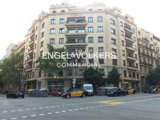 Oficina a Dreta de l´Eixample. Venta rentabilidad 4,9 oficina cerca passeig gracia
