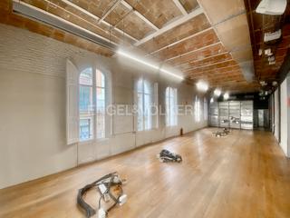 Miete Büro in Gòtic. Oficina de 400 m2 en finca regia de via laietana
