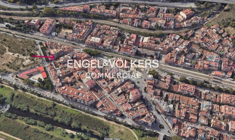 Foto 74870a46-3a79-4dc0-acc5-7abe6b6a1095. Locale commerciale in Montcada Centre - La Ribera Montcada i Reixac