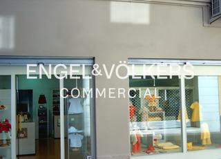 Rent Business premise in Centre. Local en alquiler en carrer de sant josep
