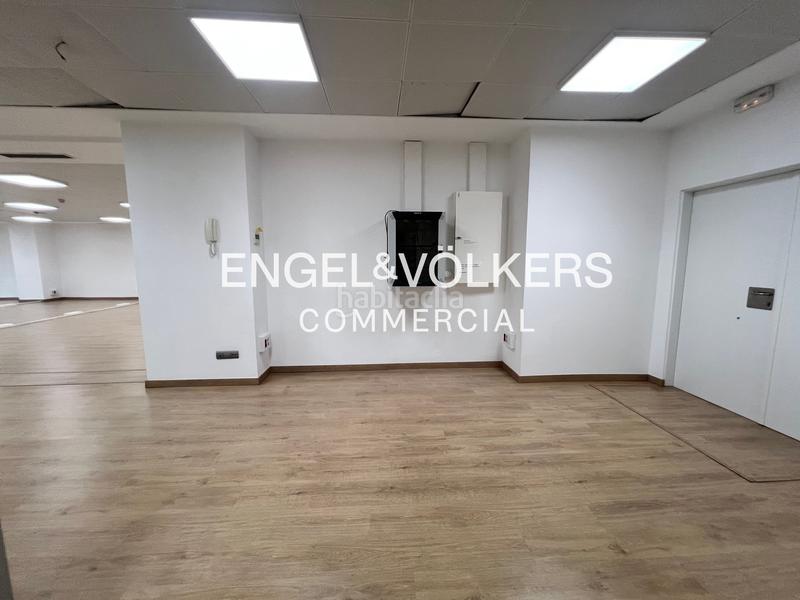 Foto 32a20200-6a49-433b-905f-759d65436b8f. Location bureau avec parking dans El Gall Esplugues de Llobregat