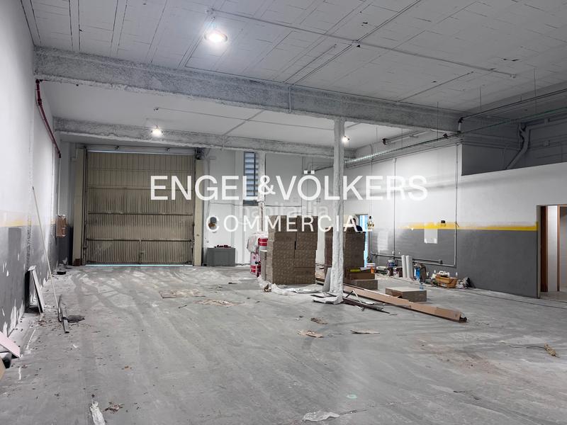 Foto a3af42fa-8b07-47c1-8b91-d4b67a64fb94. Alquiler nave industrial nave en alquiler en Manresà Badalona