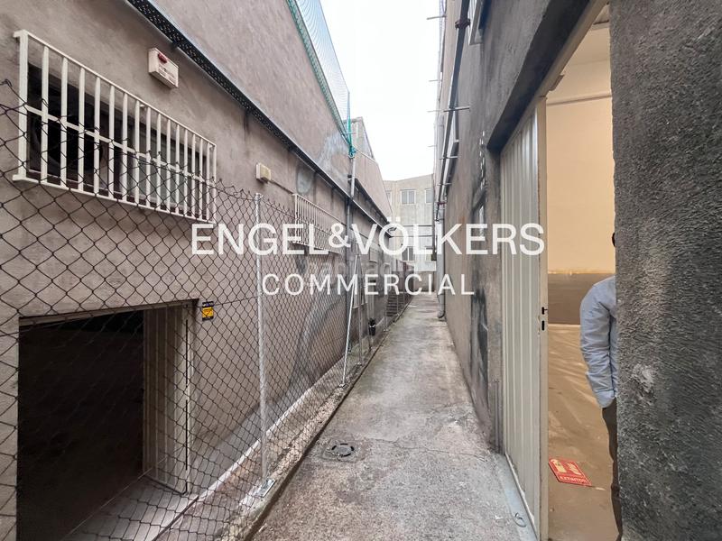 Foto 601e41fe-5026-4de2-937e-45f8bbac3e07. Location bâtiment à usage industriel dans Manresà Badalona