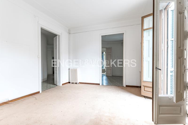 Foto 3bf9543a-de41-4a58-a253-b4bcdba5c059. Affitto ufficio in L´Antiga Esquerra de l´Eixample Barcelona