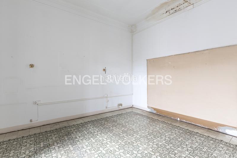 Foto a014ed91-25dc-4b05-88af-5755a9e87923. Affitto ufficio in L´Antiga Esquerra de l´Eixample Barcelona