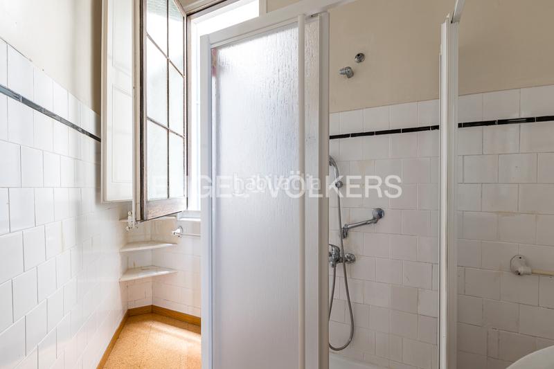 Foto 2123e087-5f85-4996-9ab9-1b9754626e7e. Alquiler oficina  en balmes esquina con rosello en Barcelona