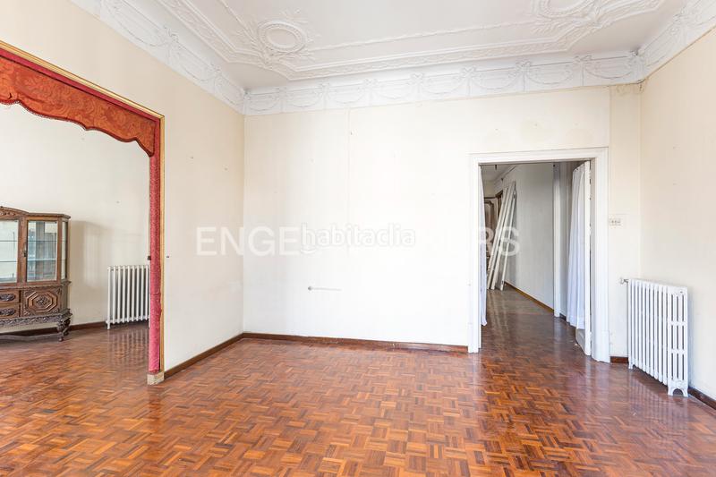 Foto 241c1d90-5681-4b73-a3dc-96d1cd8939ad. Alquiler oficina  en balmes esquina con rosello en Barcelona