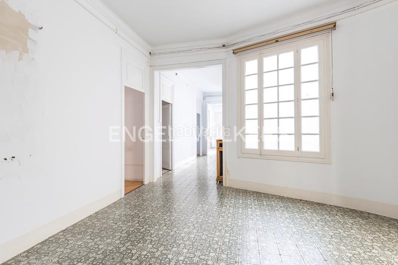 Foto 3a0ecec4-abaa-4bed-9c54-256389fed725. Alquiler oficina  en balmes esquina con rosello en Barcelona