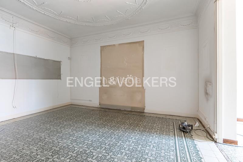 Foto bbc284e0-36cf-40f9-a345-3bafaa4f9a9d. Lloguer oficina a L´Antiga Esquerra de l´Eixample Barcelona