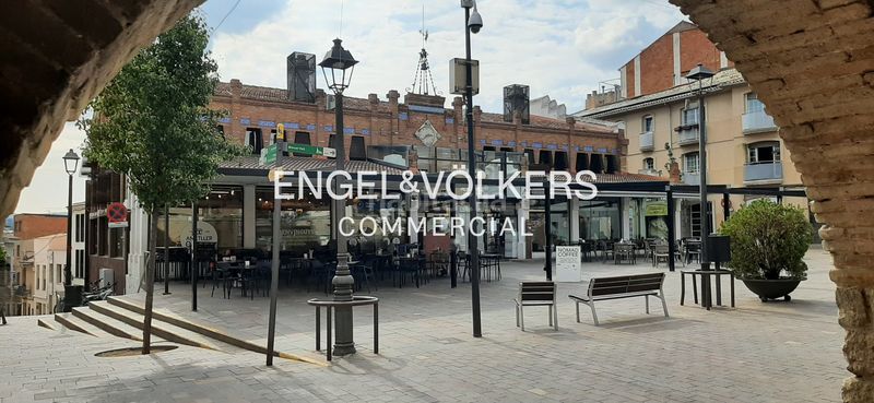 Foto b0a61d49-6c6a-475a-aed7-af417718097d. Local comercial a Eixample Sant Cugat del Vallès