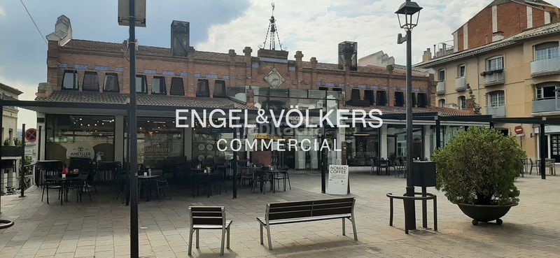 Foto ccf2dcd4-3421-4625-afcc-b59764abb11b. Local comercial a Eixample Sant Cugat del Vallès