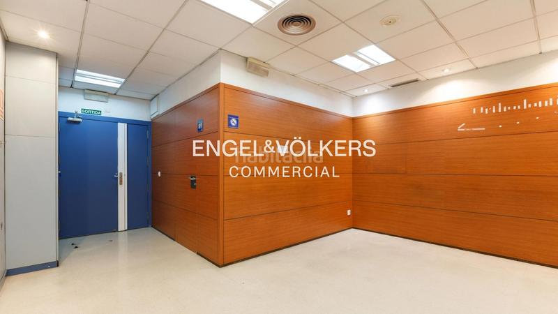 Foto b937ac71-56a5-43dd-901c-5a87cc201eee. Alquiler oficina s en alquiler en eixample en Barcelona