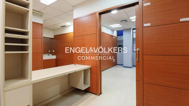 Foto 80a2c5be-fcc7-4c6d-af99-ec629839cc61. Lloguer oficina a Dreta de l´Eixample Barcelona